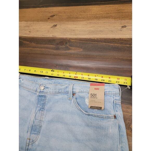 Levi's 501 Short High-Rise Fitted Thought The Hip Distressed Button Fly Size 22W - Picture 7 of 12